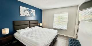 8517 BAY LILLY Loop Gallery 22