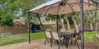 4719 River Rock Gallery 21