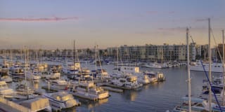 WAYFARER APARTMENTS + MARINA Gallery 33