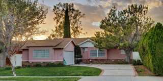 Charming Single-Story Pool Home in Prime Northridge Location Gallery 1