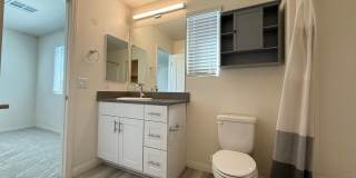 Modern Townhome Near Lone Mountain | Gated & Pool Gallery 28