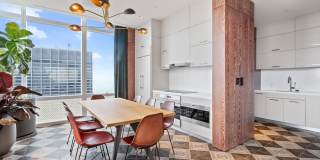 19 Dutch 19 Dutch Gallery 14