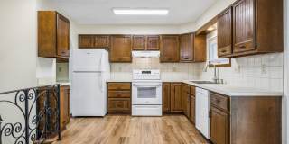 4 Bedroom Lincoln Ranch Home! Gallery 8