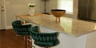 667 Tara Circle SE Gallery 1