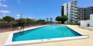 3475 N Country Club Dr Gallery 16