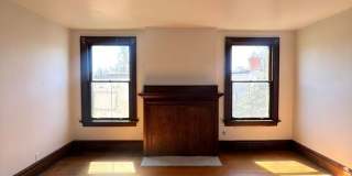 196 Miller Gallery 6