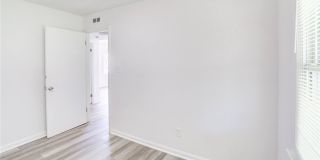13117 Wilton Avenue Gallery 22