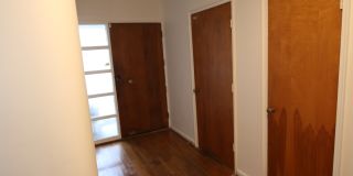 3191 East Broad Street Gallery 41