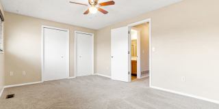 Half Duplex near Downtown Castle Rock with HUGE YARD and Garage! Gallery 15