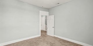 409 N EDGEWOOD Street Gallery 16