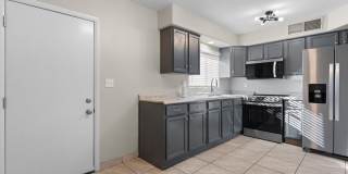 Charming Two-Bedroom Home with Security alarm & Private Yard! Gallery 12