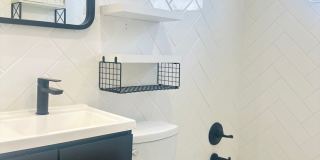 Modern Apartments  Near Jackson Hospital: 1-3 Bedroom Options Gallery 12