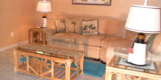 1220 Southeast 40th Street Gallery 1