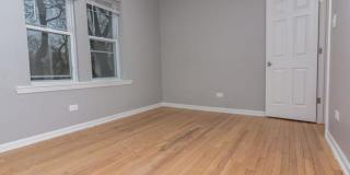 1141 East 79th Pl., Gallery 4