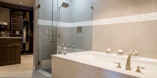 Quarry at River North Gallery 21