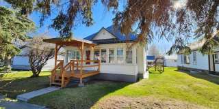 207 1st Ave E Gallery 1