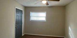 Cute 3-bedroom Home Near OTC and Drury! Gallery 13