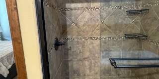 Fully Furnished Three Bedroom, Two Bathroom in the Enclave!!! Gallery 21