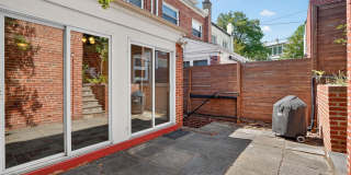 2333 HUIDEKOPER Place NW Gallery 22