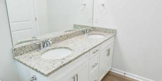 Beautiful New Construction 3/2.5 Home, Located off Centerville in Canopy Subdivision Gallery 41