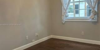 3215 NE 184th St Gallery 14