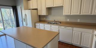 6305 Schooler Drive Gallery 20