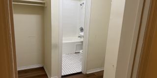 835 S Oxford Ave Gallery 6