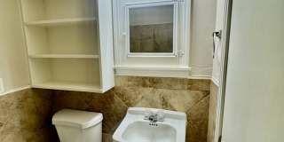 2 Bedroom / 1 Bath Rental – Southside Neighborhood Gallery 9