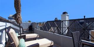 441 Carnation Avenue Gallery 20