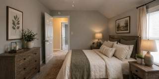 1100 W Rex St - Walk to Ball State – Spacious 5BR Home with Parking! PRELEASING for AUGUST! Gallery 11