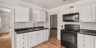29 Coldbrook Street Northeast Gallery 1