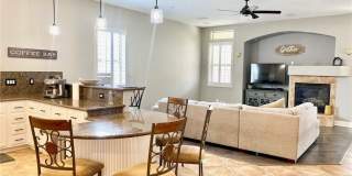 1127 Pinto Horse Avenue Gallery 10