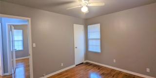 2 Bed 1 Bath Plus Bonus Living/Office Cottage Style Home-The Village NW OKC Gallery 31