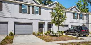 Refined Living at Its Finest | Renovated 3BR Townhome in Jacksonville Gallery 1