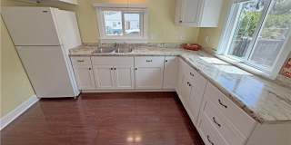 810 Pine Gallery 7