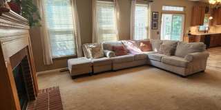 Gorgeous 4 Bedroom Home For Rent in Avon Gallery 10