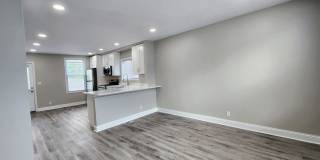 Brand new rehab luxury coach house in Albany Park Gallery 5