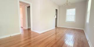 606 Collins Drive Gallery 4