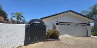 House FOR RENT in Bonita!! Pool and views. Gallery 3