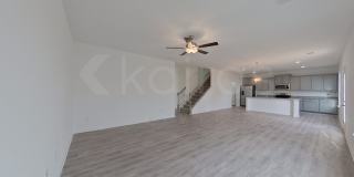 100 English Oak Ln Gallery 4
