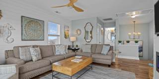 201 W Glenn Street Gallery 7