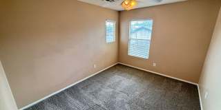 Beautiful 4Bed/3Bath/2Car home located within the Iron Mountain Ranch Community Gallery 38