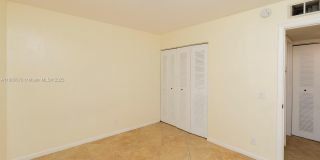 109 Lake Emerald Dr Gallery 37