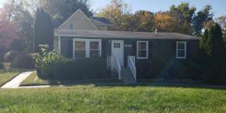 2915 UNIVERSITY Boulevard W Gallery 1