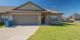 1723 Booker Circle Gallery 1