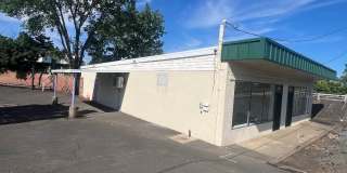 858 STREET Road Gallery 1