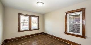 5336 Chippewa St. Gallery 12