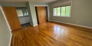 Fantastic Location!  Single-family house close to Upper Arlington and Riverside Hospital Gallery 18