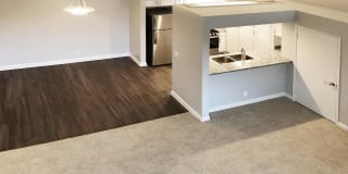 Stonecreek Apartment Homes Gallery 33
