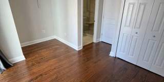 2033 Kater Street Gallery 15